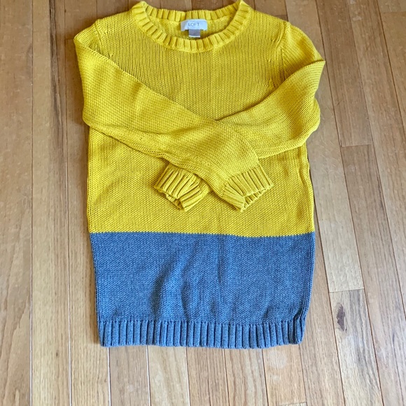 5 long sleeves sweaters ❤️💝🖤💛💙 - Picture 5 of 6